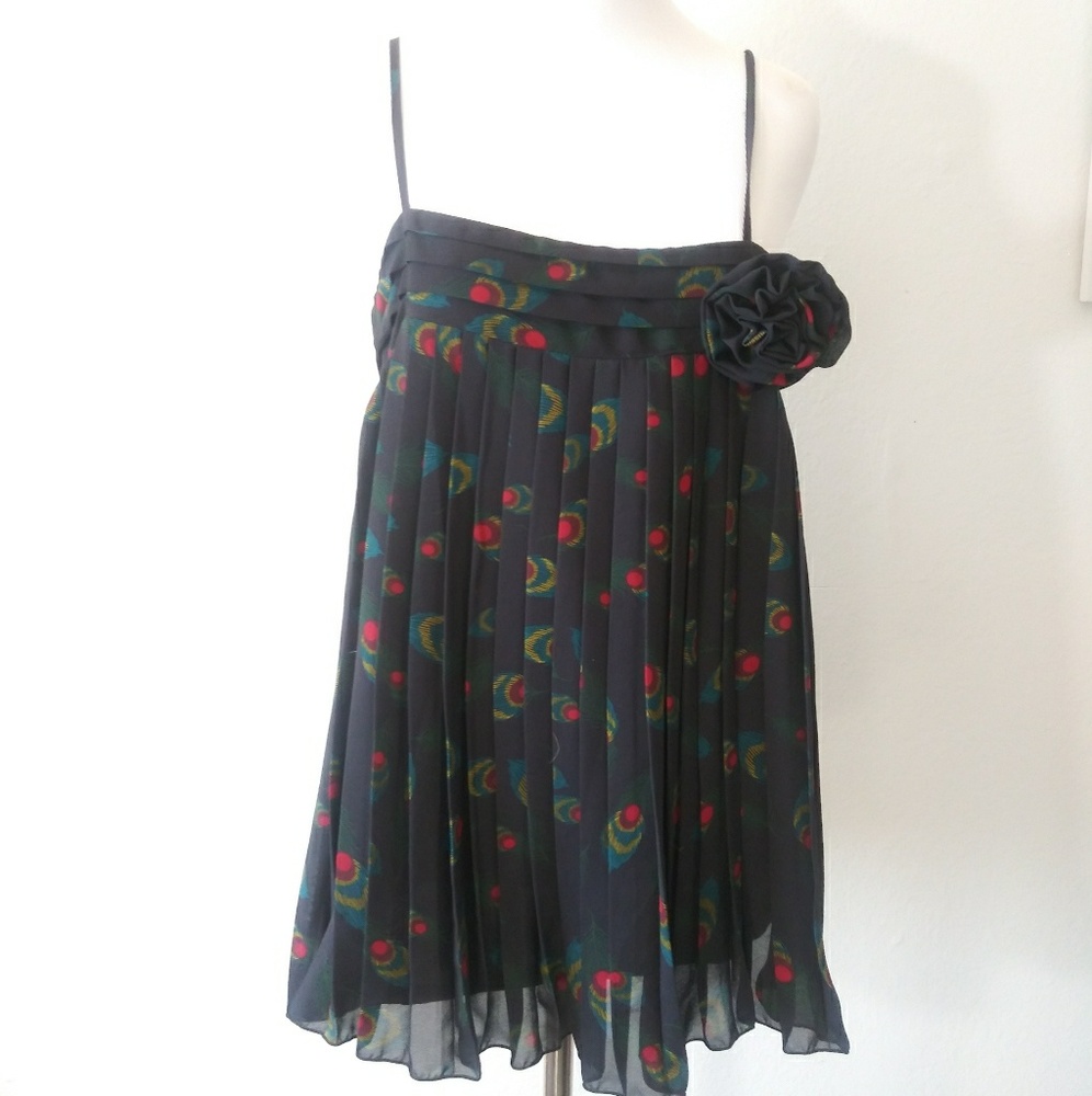 F21 peacick print cami. Sz. M - Picture 1 of 6